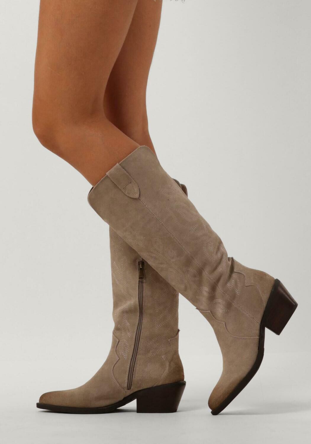 Beige OMODA  CLSHN18737-18R - large