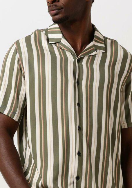 ANERKJENDT Chemise décontracté AKLEO S/S VISCOSE AOP Olive - large