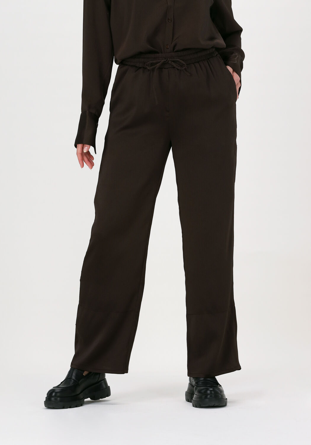Pantalon crepe hot sale noir femme