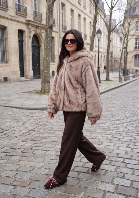 STUDIO AR Manteau en fausse fourrure HAILEY LONG FAUX MINK en beige - large