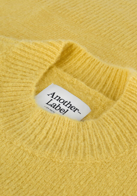 ANOTHER LABEL Pull DEE KNITTED PULL L/S en jaune - large