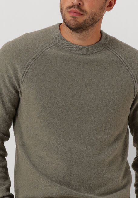 SAINT STEVE Pull MAIKEL Olive - large