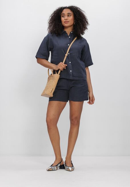 CIRCLE OF TRUST Pantalon courte NOVI SHORT en bleu - large