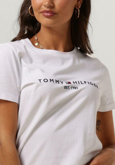 Witte TOMMY HILFIGER T-shirt HERITAGE HILFIGER C-NK REG TEE - large