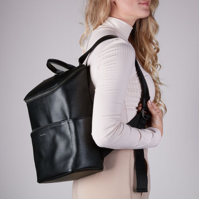 MATT NAT Sac à dos BRAVE BACKPACK en noir Omoda