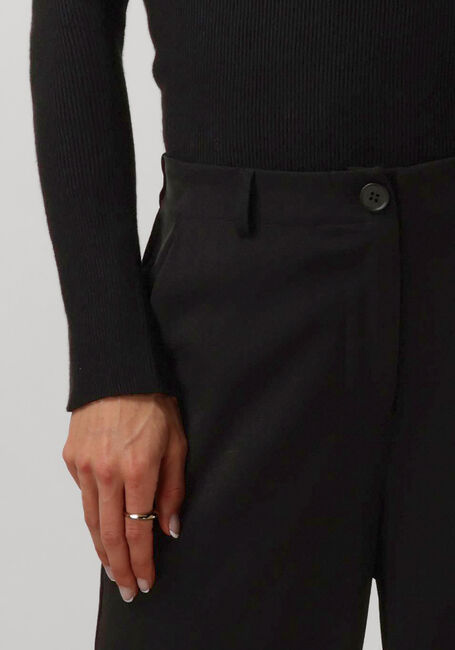 YDENCE Pantalon PANTS SOLANGE en noir - large