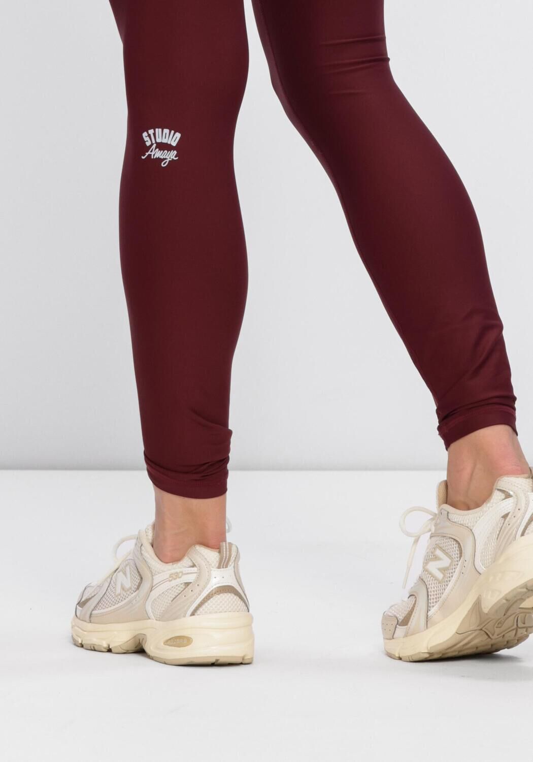 STUDIO AMAYA CORE LEGGING - BORDEAUX Pantalons Bordeaux - large