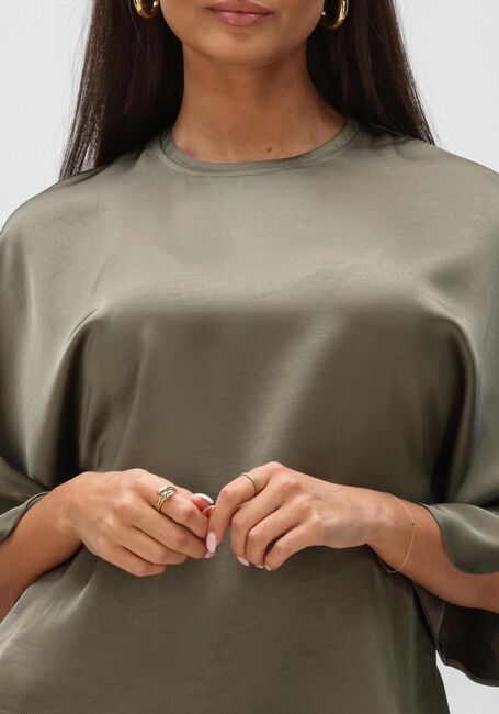 Olijf NEO NOIR Trui LIORA HEAVY SATEEN BLOUSE - large