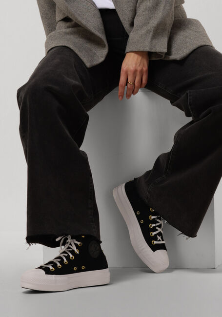 CONVERSE Baskets montantes CHUCK TAYLOR ALL STAR LIFT PLATFORM en noir - large