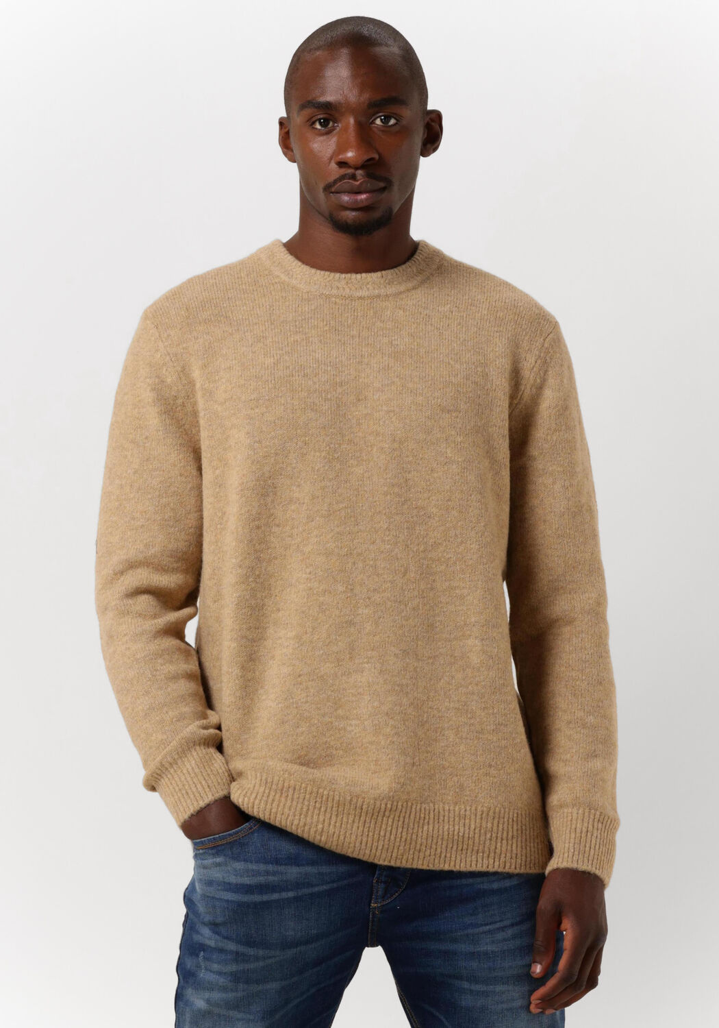 Pull scotch online and soda