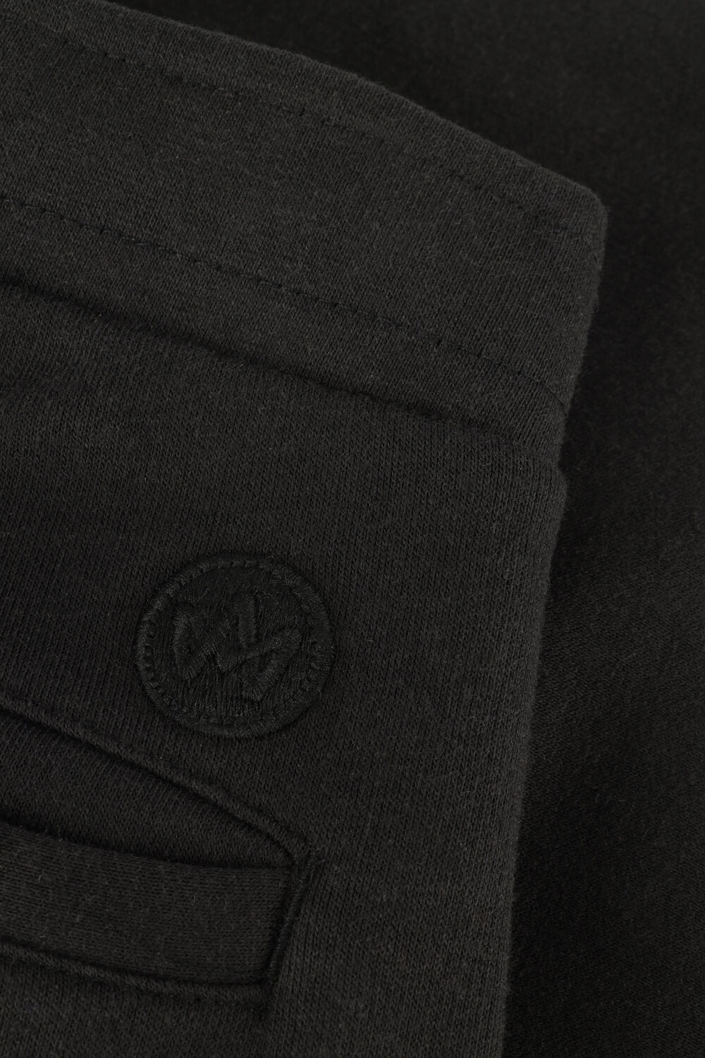 KRONSTADT Pantalon courte KNOX ORGANIC/RECYCLED en noir - large