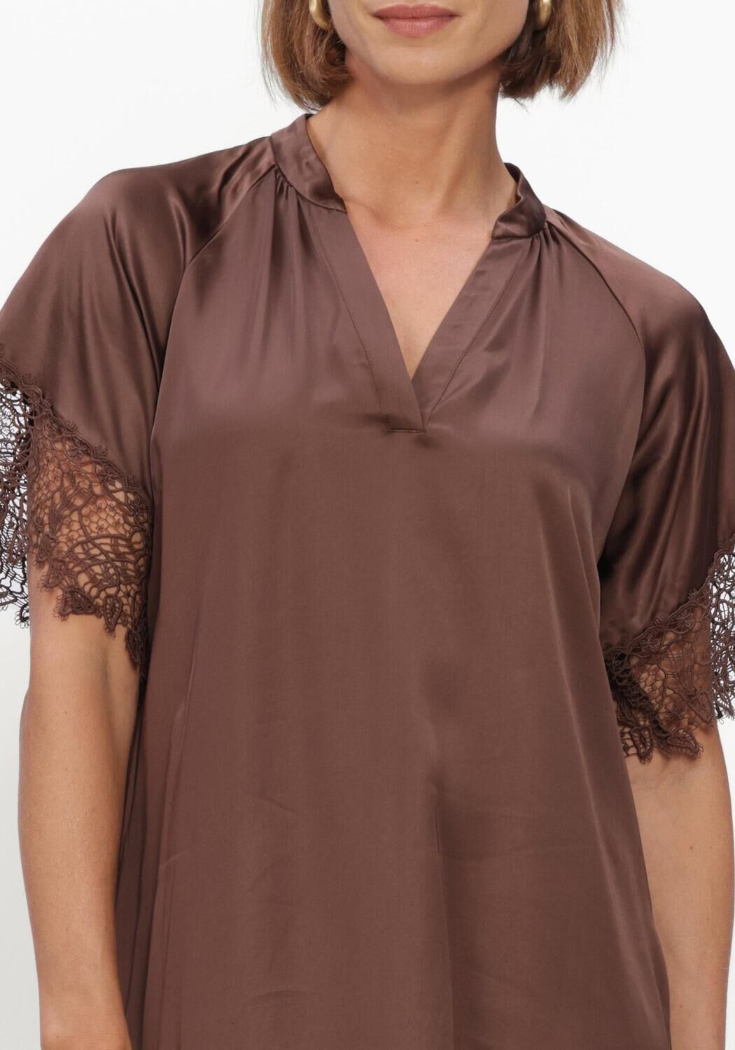 BRUUNS BAZAAR KORTHALSIABBWENNY DRESS Robes en marron - large