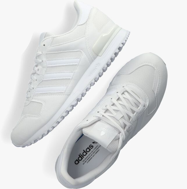 Witte ADIDAS Lage sneakers ZX 700  - large