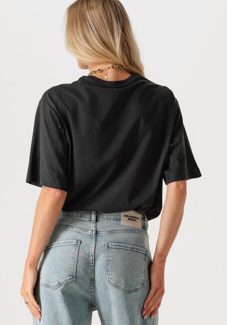 Zwarte REFINED DEPARTMENT T-shirt MAGGY - large
