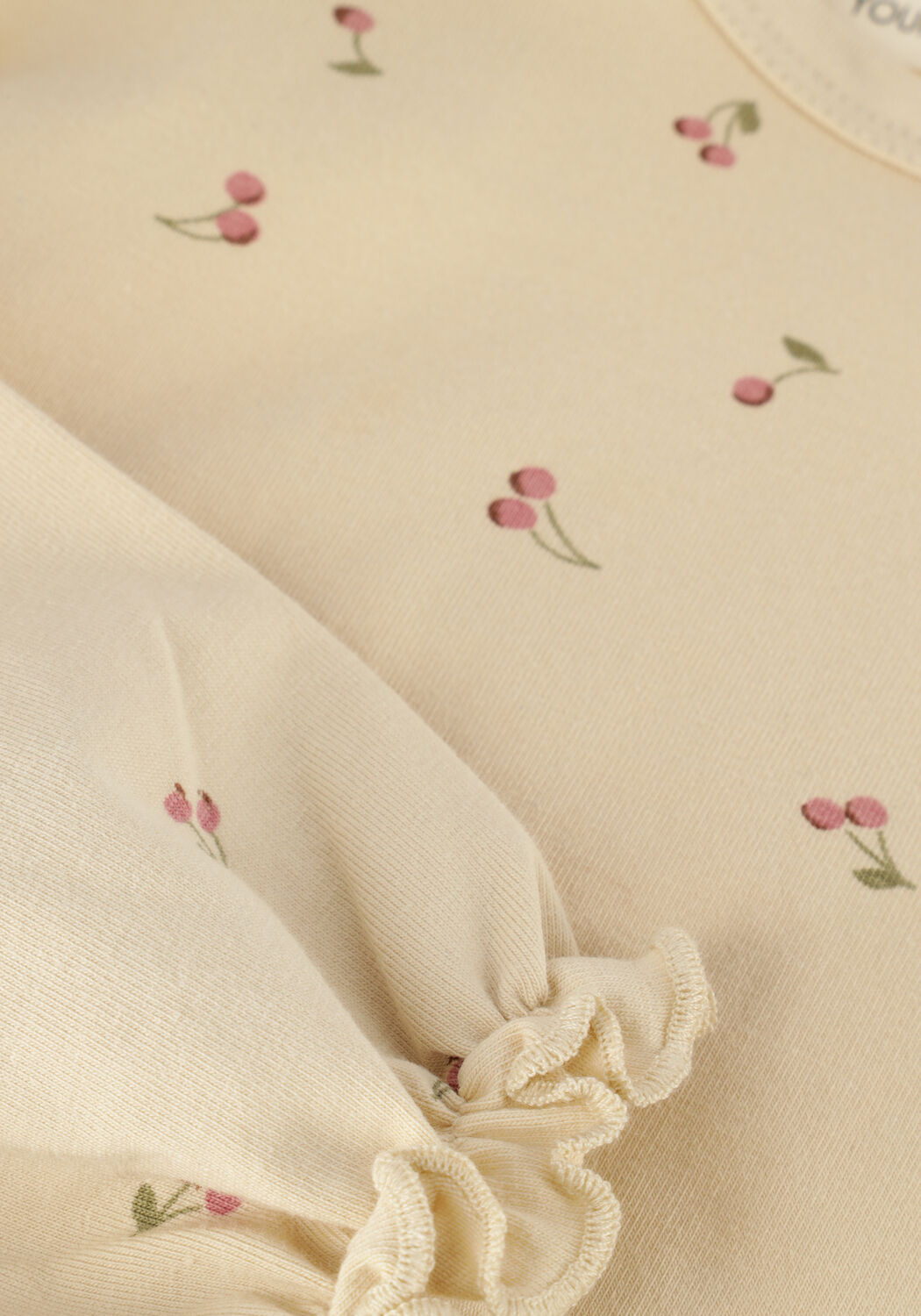 YOUR WISHES GARDINA Hauts & T-shirts en beige - large