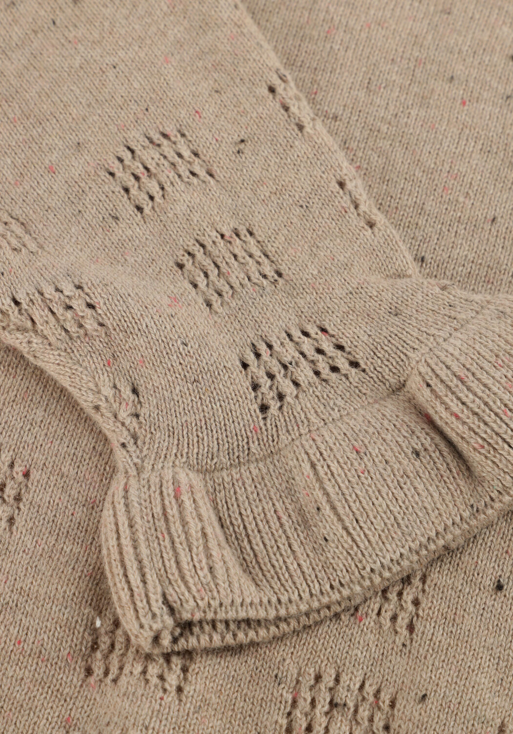 BAJE STUDIO Pull LIVRES en beige - large