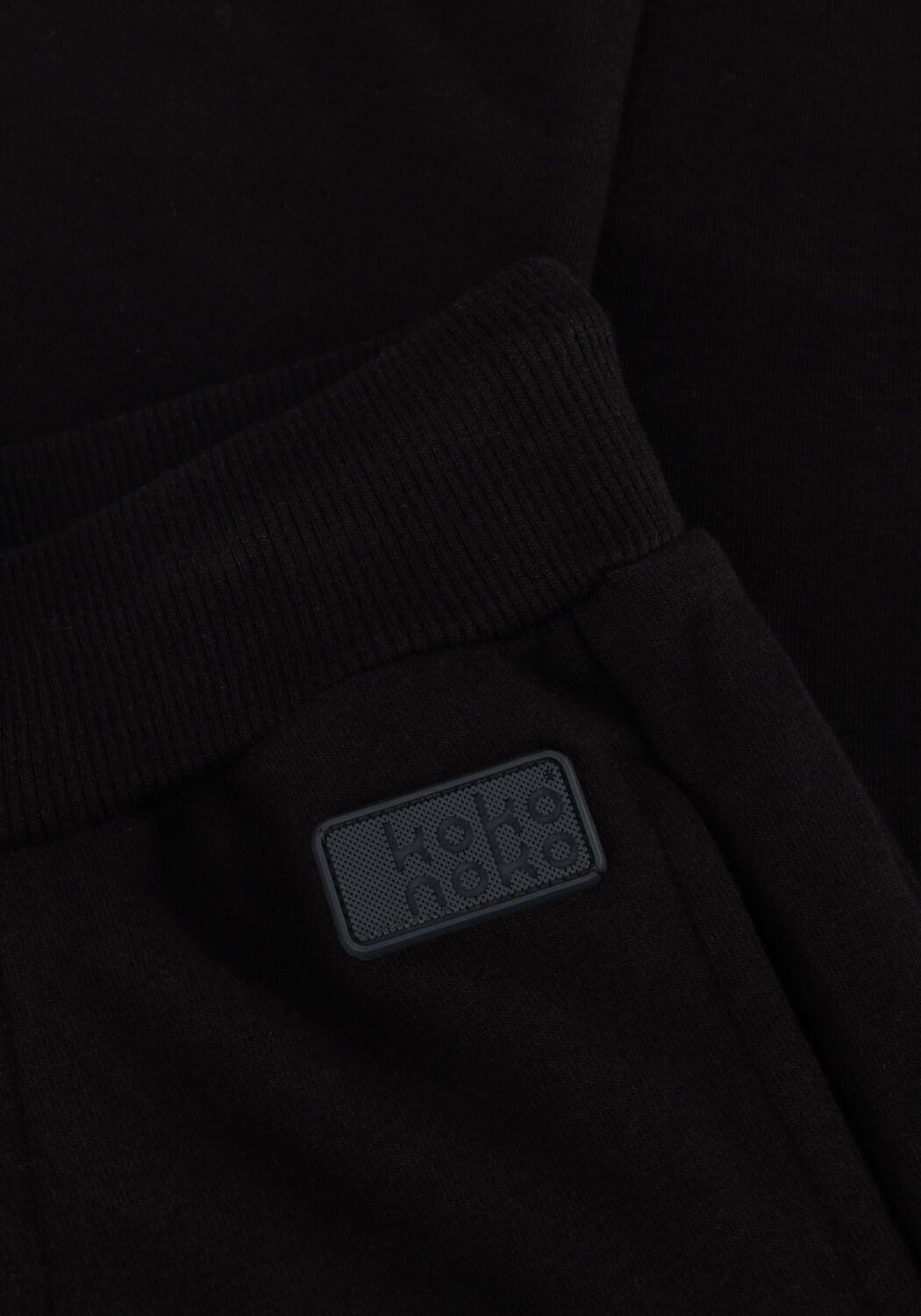 KOKO NOKO Pantalon de jogging Q52820 en noir - large