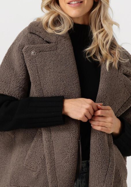 Bruine KNIT-TED Mantel TAMMIE - large