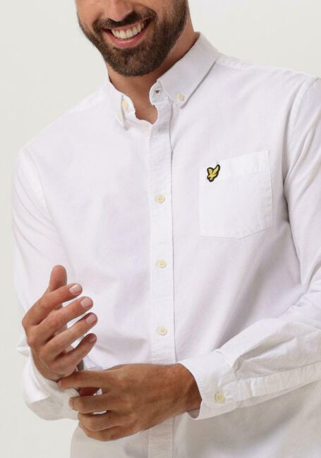 LYLE & SCOTT Chemise décontracté REGULAR FIT LIGHT WEIGHT OXFORD SHIRT en blanc - large
