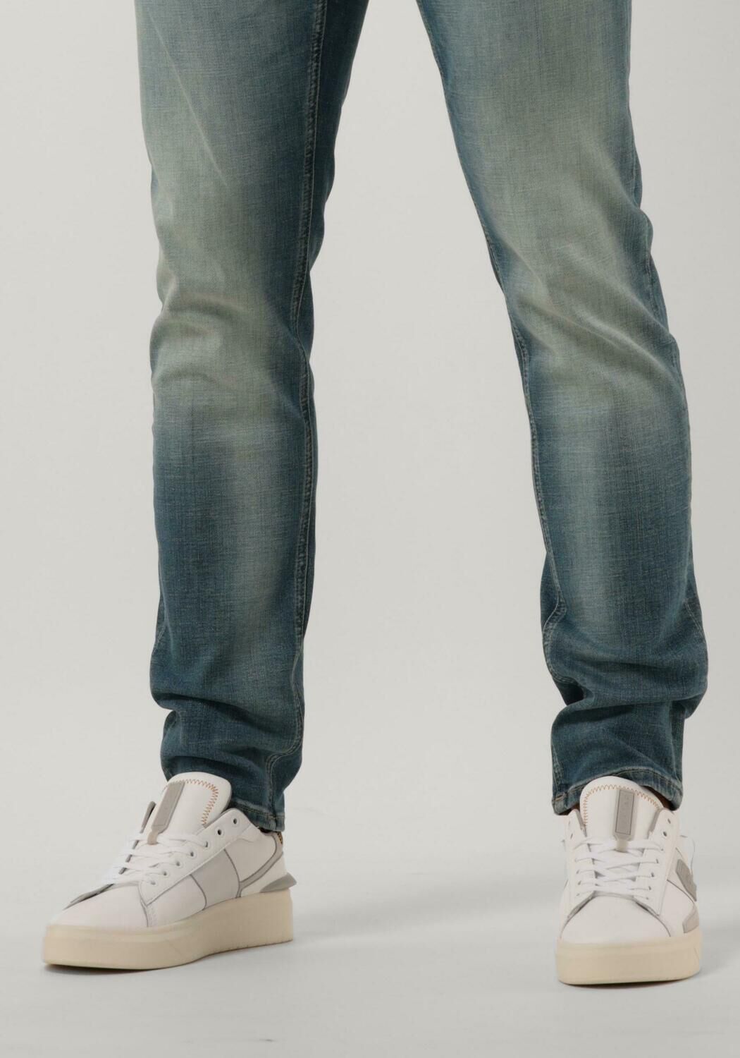 CRUYFF Baskets basses CHARCO en blanc - large