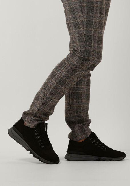 Zwarte FLORIS VAN BOMMEL Sneakers SFM-10135 DE ZAGER Zwarte FLORIS VAN BOMMEL Sneakers SFM-10135 DE ZAGER - large