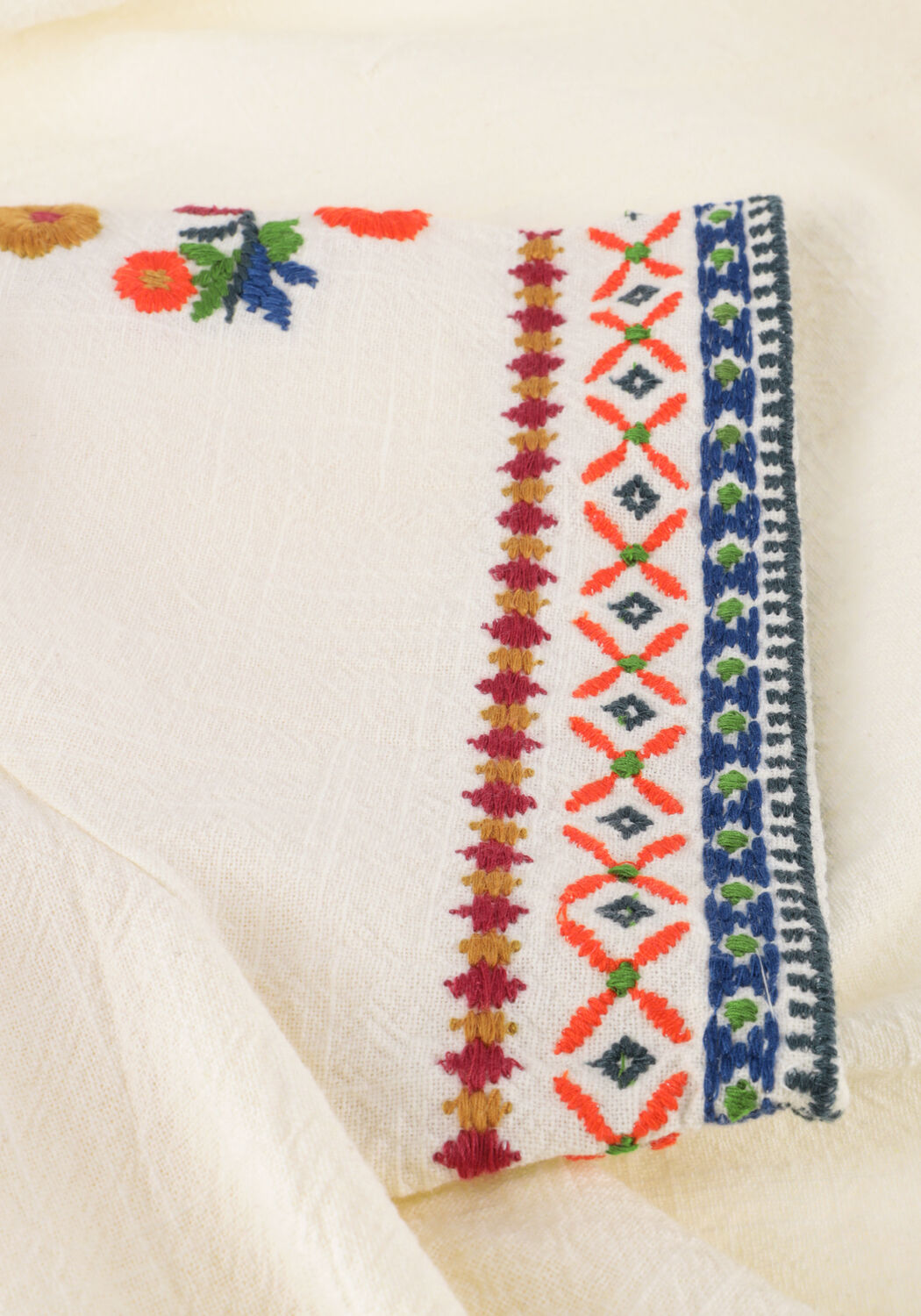 LOUIZON VONIGRI Hauts & T-shirts en blanc - large