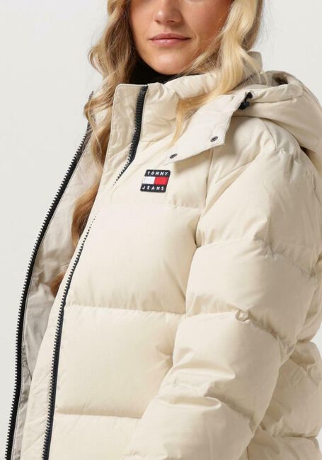 TOMMY JEANS Veste matelassé TJW ALASKA PUFFER en beige - large