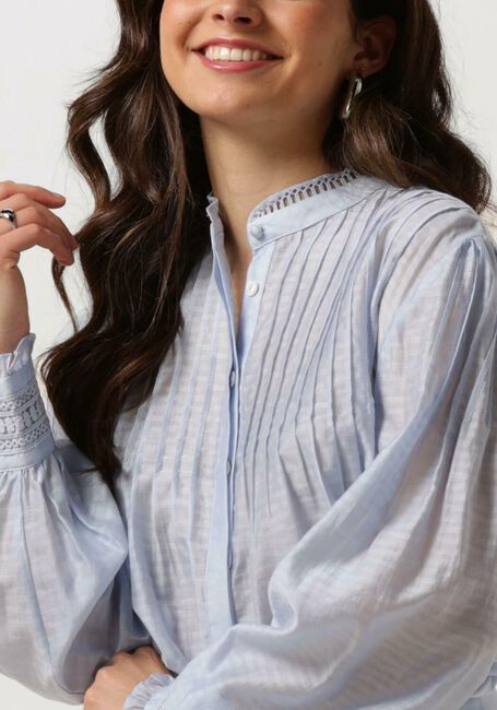 AAIKO CARLITA TEN 614 Blouses en bleu - large