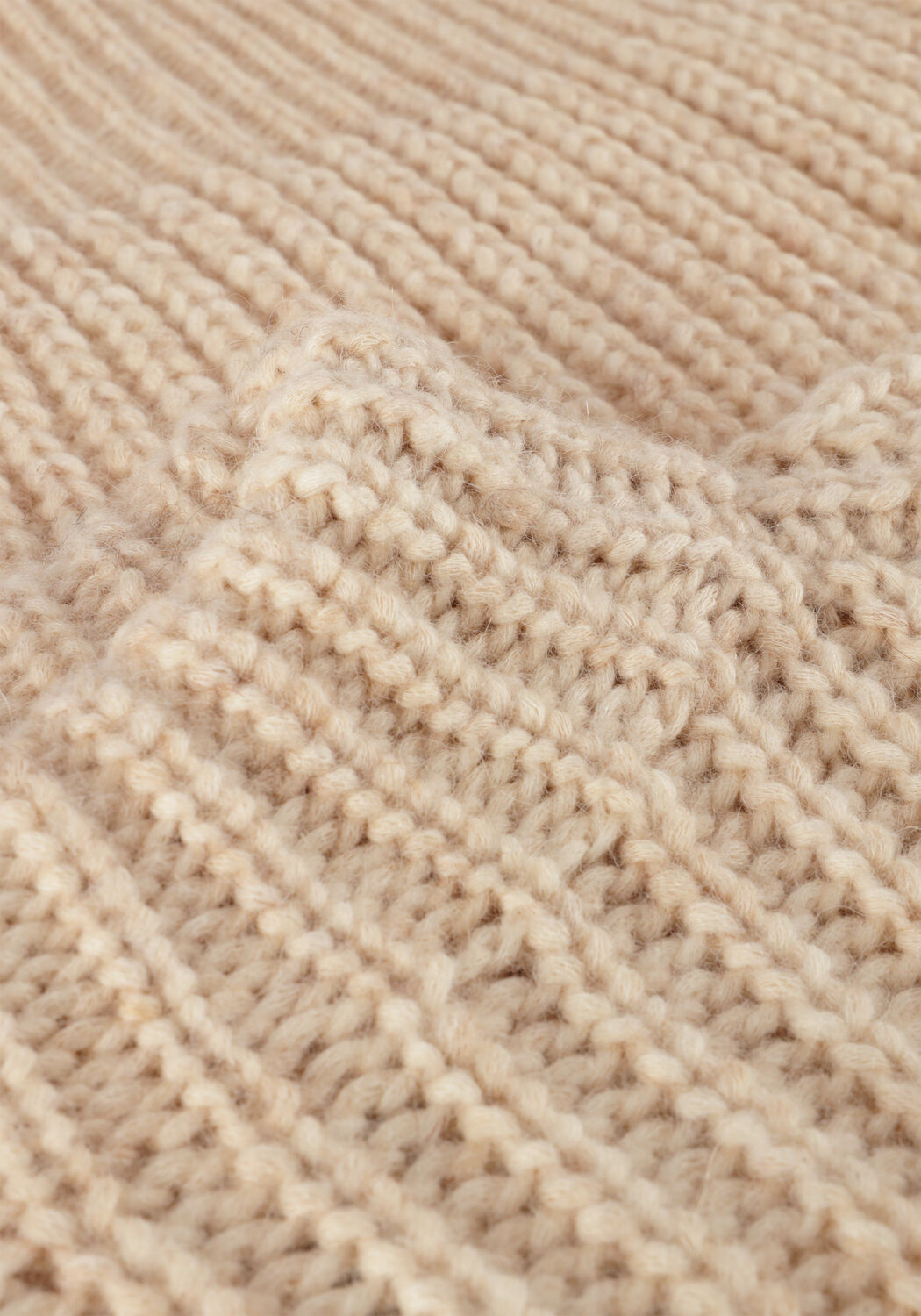 Beige SECOND FEMALE Trui AYA KNIT T-NECK - large