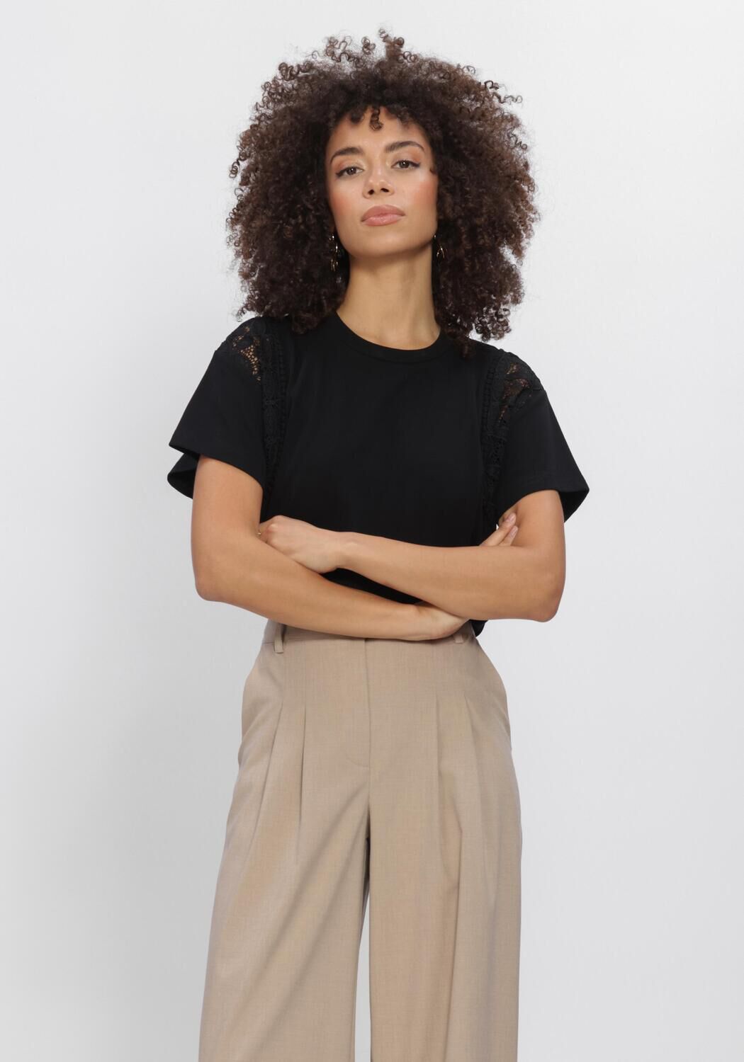 AAIKO CEYDA CO 177 Blouses en noir - large