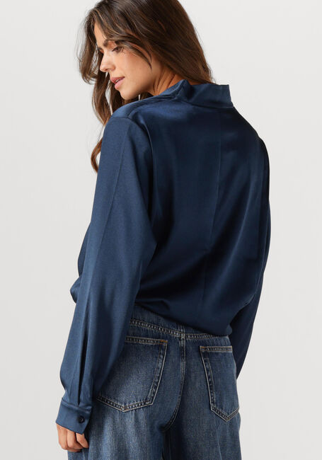 AMAYA AMSTERDAM QUINTY Blouses en bleu - large