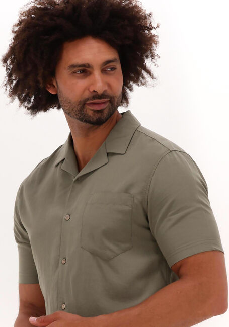 ANERKJENDT Chemise décontracté AKLEO TENCEL MIX SS SHIRT Olive - large