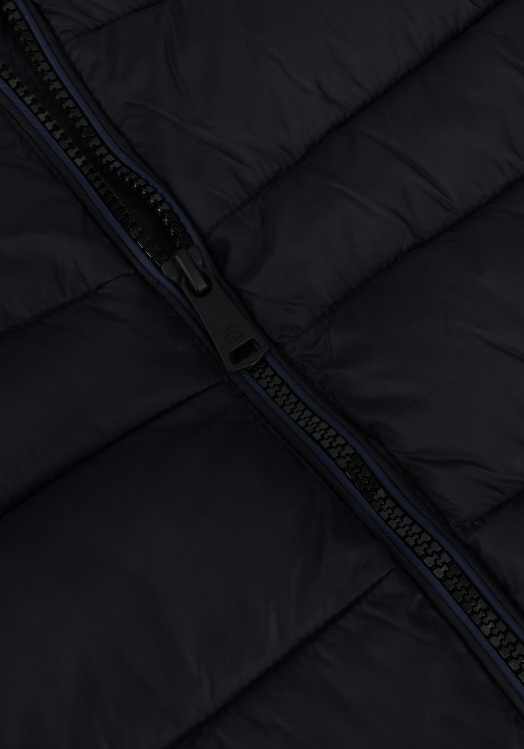 SCOTCH & SODA Veste matelass&eacute; SHORT PUFFER JACKET en bleu - large