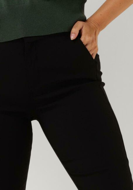 MINUS Pantalon évasé CARMA FLARED PANTS en noir - large