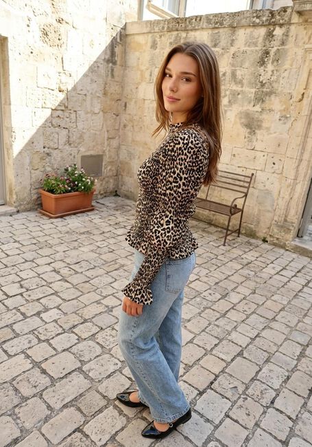 Y.A.S. Haut YASCHEMMA LS SMOCK TOP en beige - large