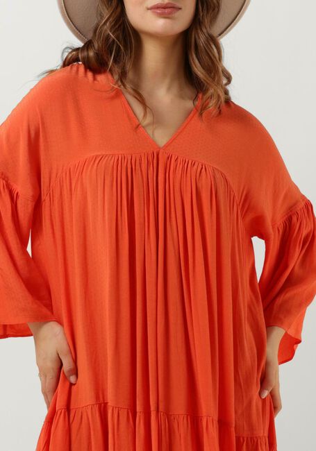 SECOND FEMALE Robe maxi EMUANUELLE SLIM DRESS en orange - large