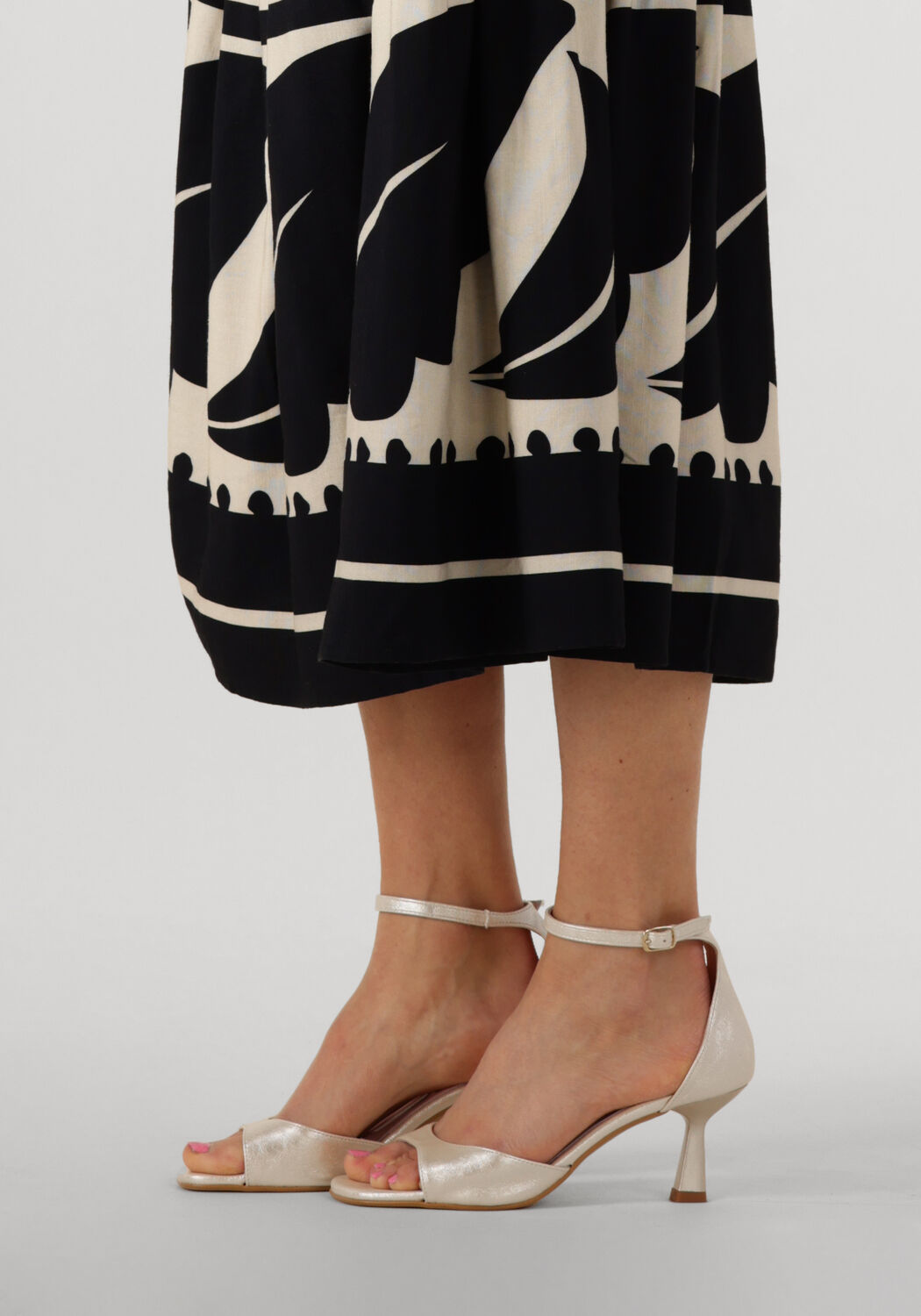 NOTRE-V Sandalen 2655S - large