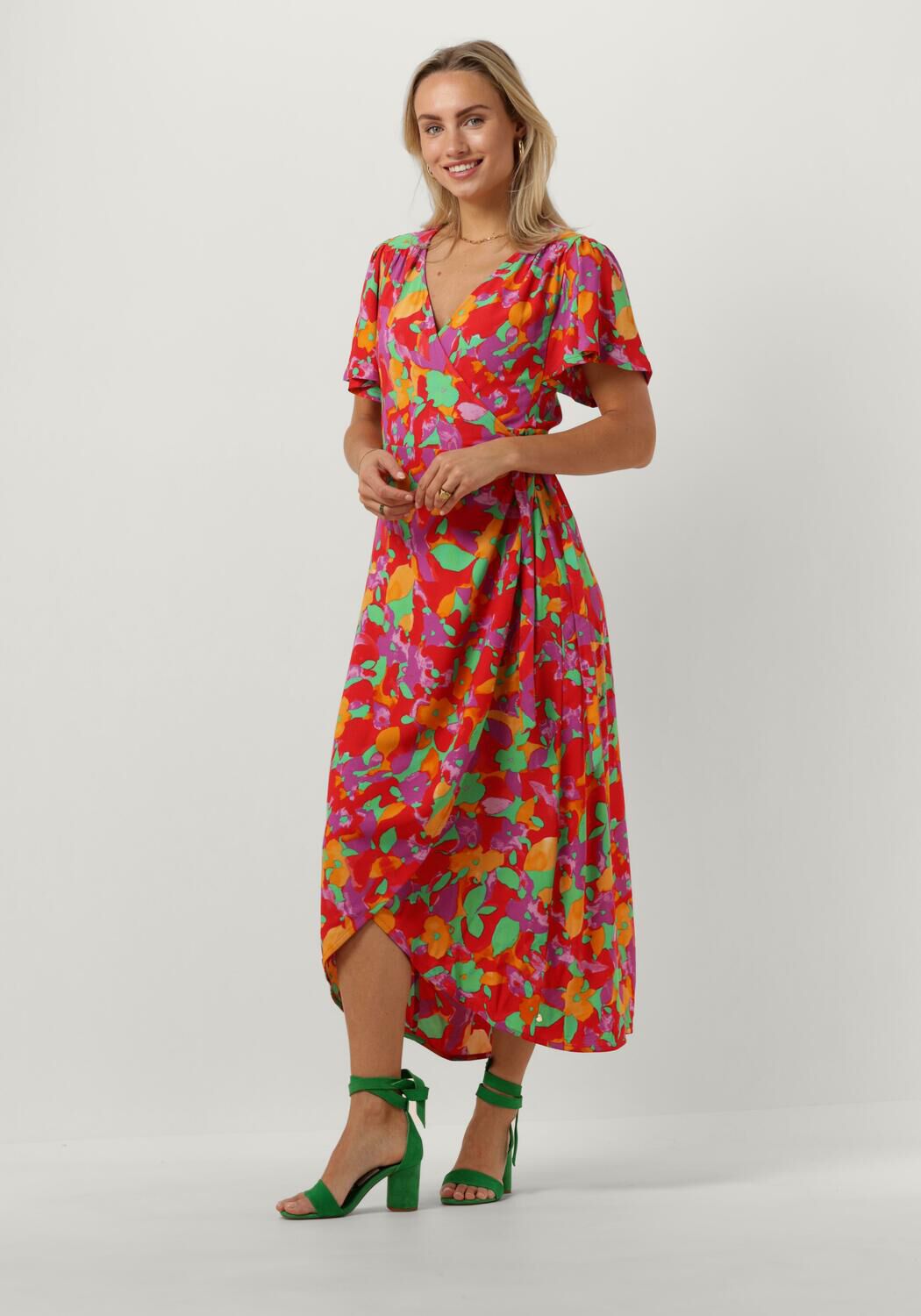 Rode FABIENNE CHAPOT Midi jurk ARCHANA BUTTERFLY DRESS Omoda