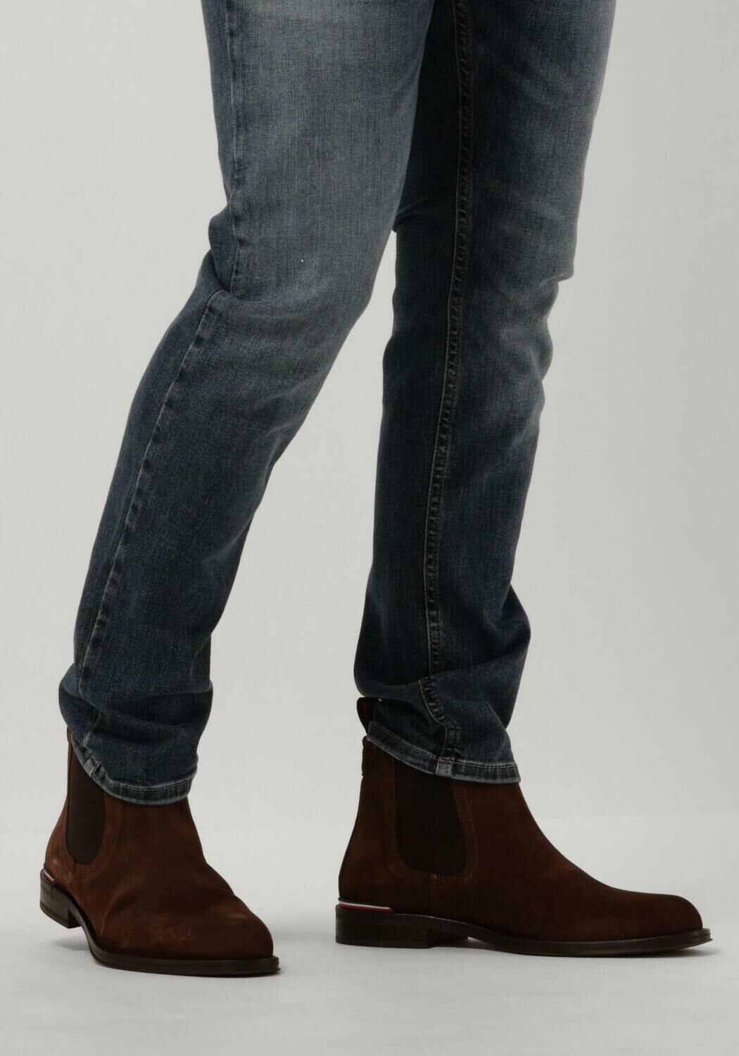 Bruine TOMMY HILFIGER  CORE RWB HILFIGER CHELSEA - large