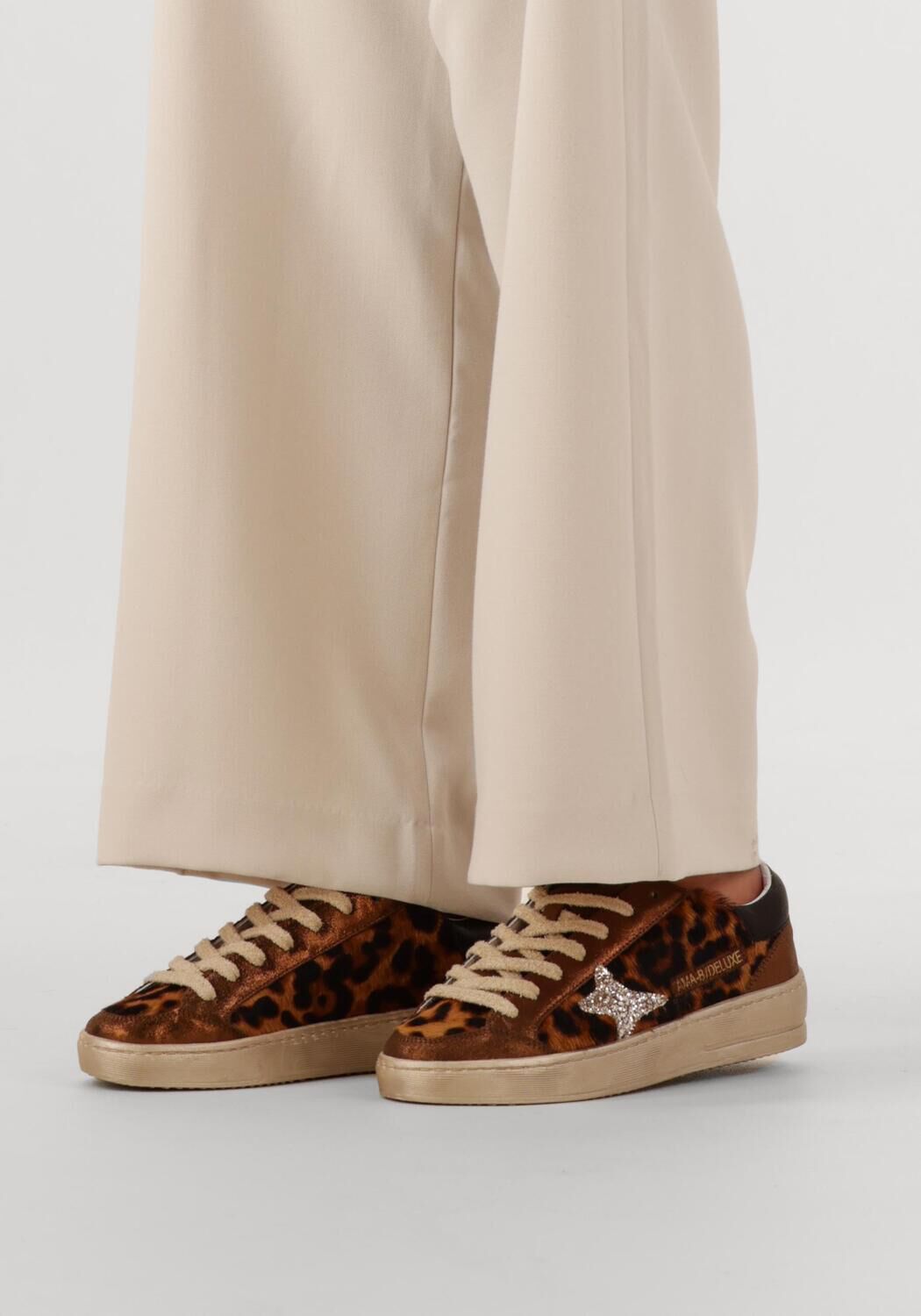 Bruine AMA BRAND DELUXE Sneakers SLAM - large