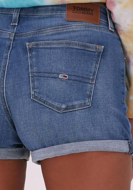 TOMMY JEANS Pantalon court MR DNM SHORT en bleu - large