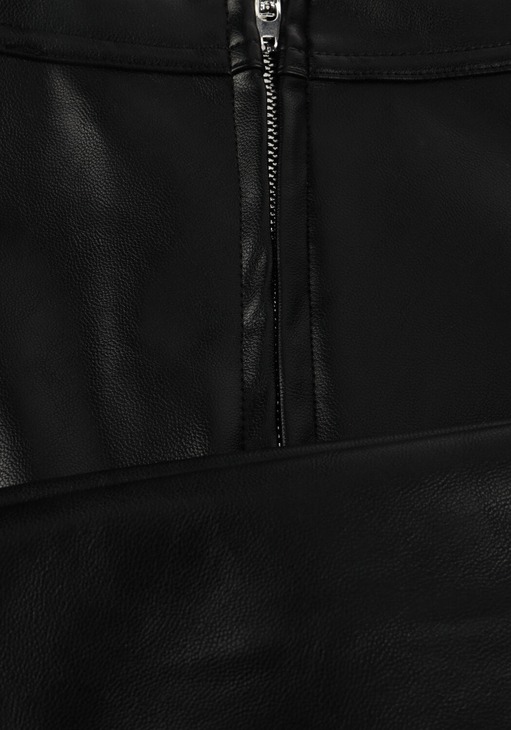 NEO NOIR Jupe midi RAYA FAUX LEATHER SKIRT en noir - large