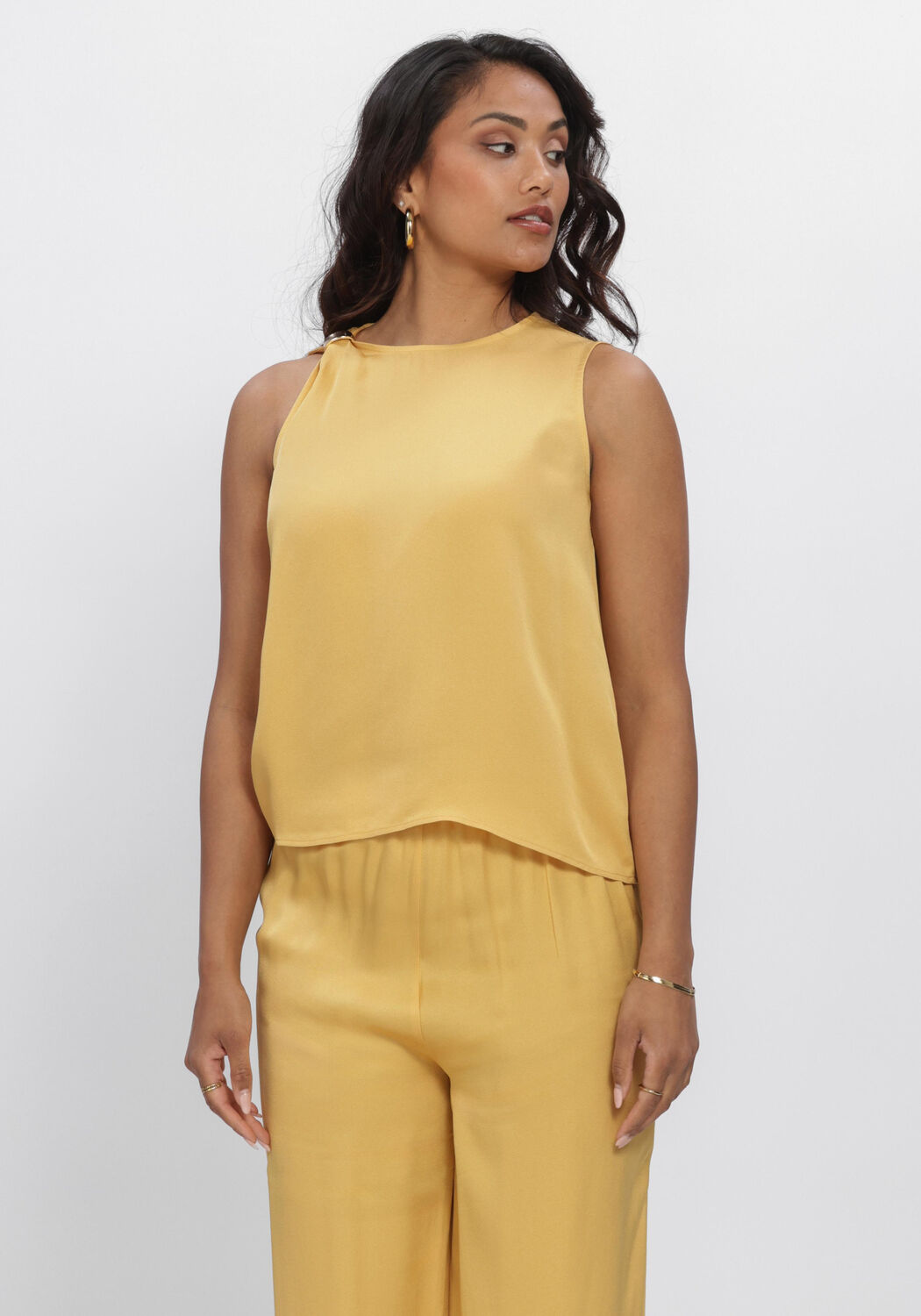SELECTED WOMEN Haut SLFLAURA SL TRIM TOP B en beige - large
