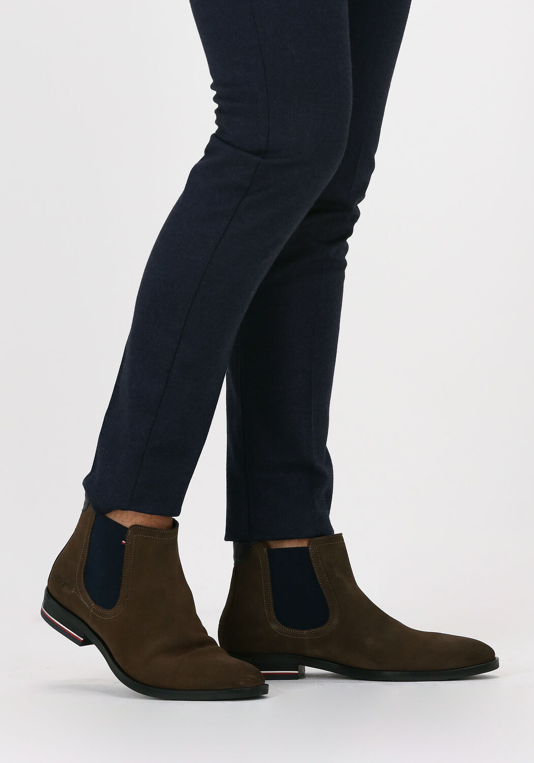 Taupe TOMMY HILFIGER Chelsea boots SIGNATURE HILFIGER CHELSEA | Omoda