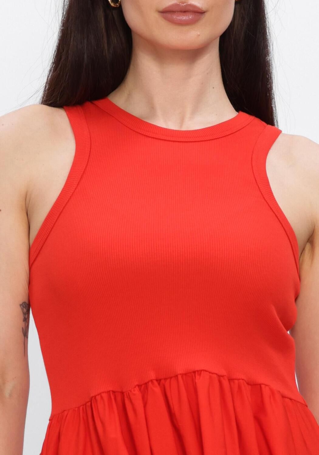 Y.A.S. Robe maxi YASMIRA SL LONG DRESS en rouge - large