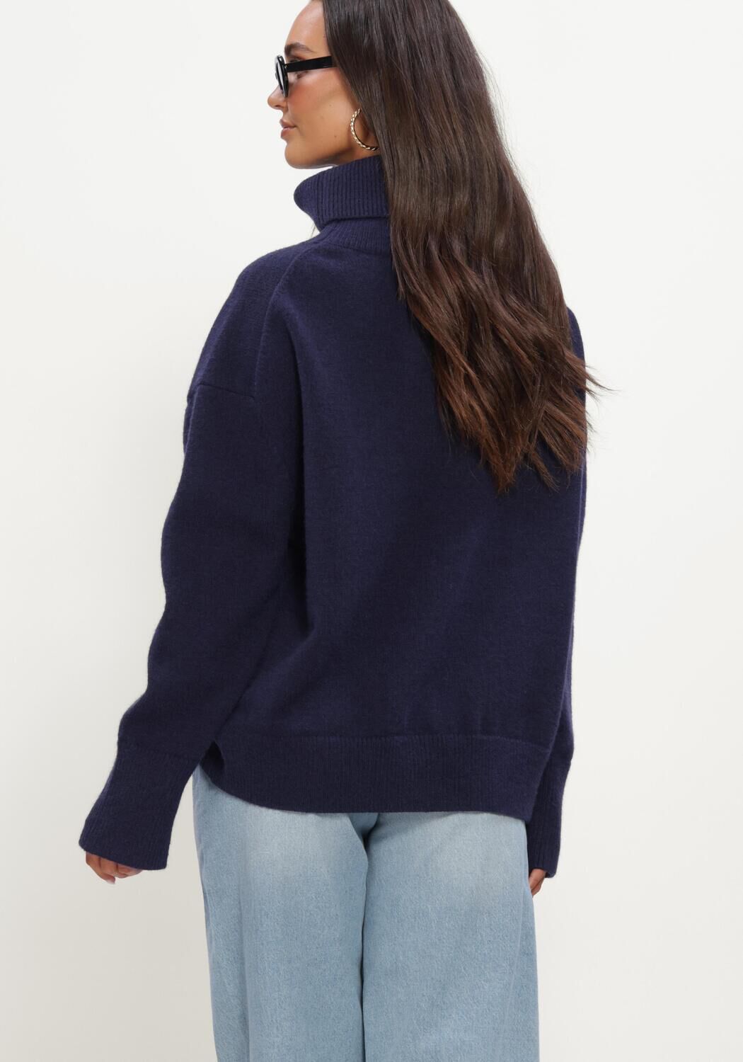 BOII STUDIOS Pull OLGA Bleu fonc&eacute; - large