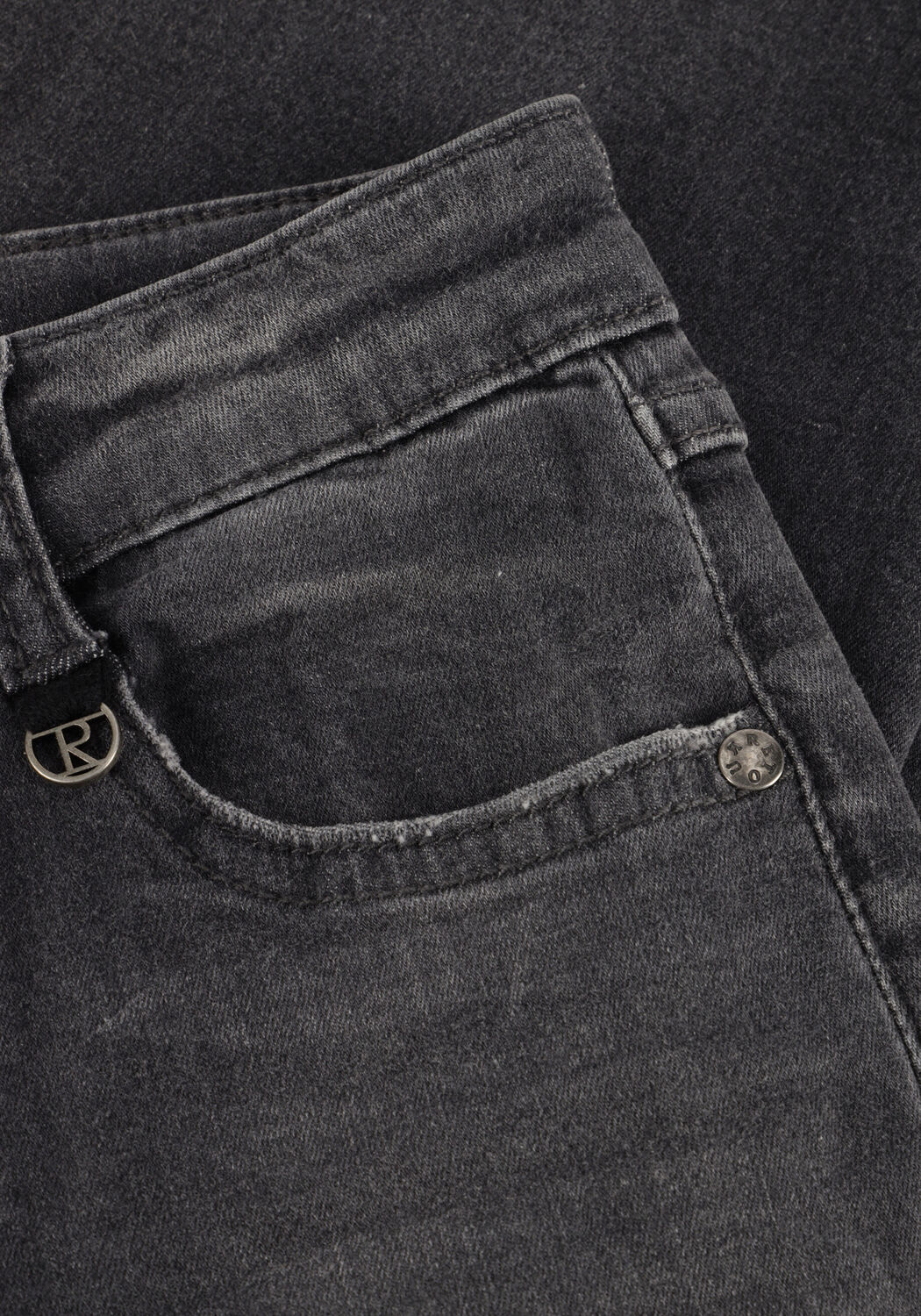 RETOUR Straight leg jeans CELESTE en gris - large