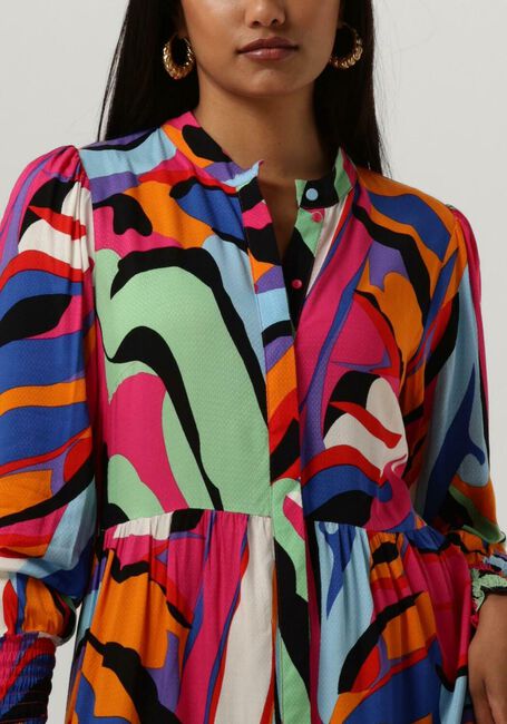 Y.A.S. Robe midi YASALIRA LS LONG SHIRT DRESS S. NOOS en multicolore - large