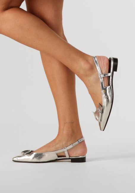 FRED DE LA BRETONIERE ELISSE SLING Slingbacks en argent - large