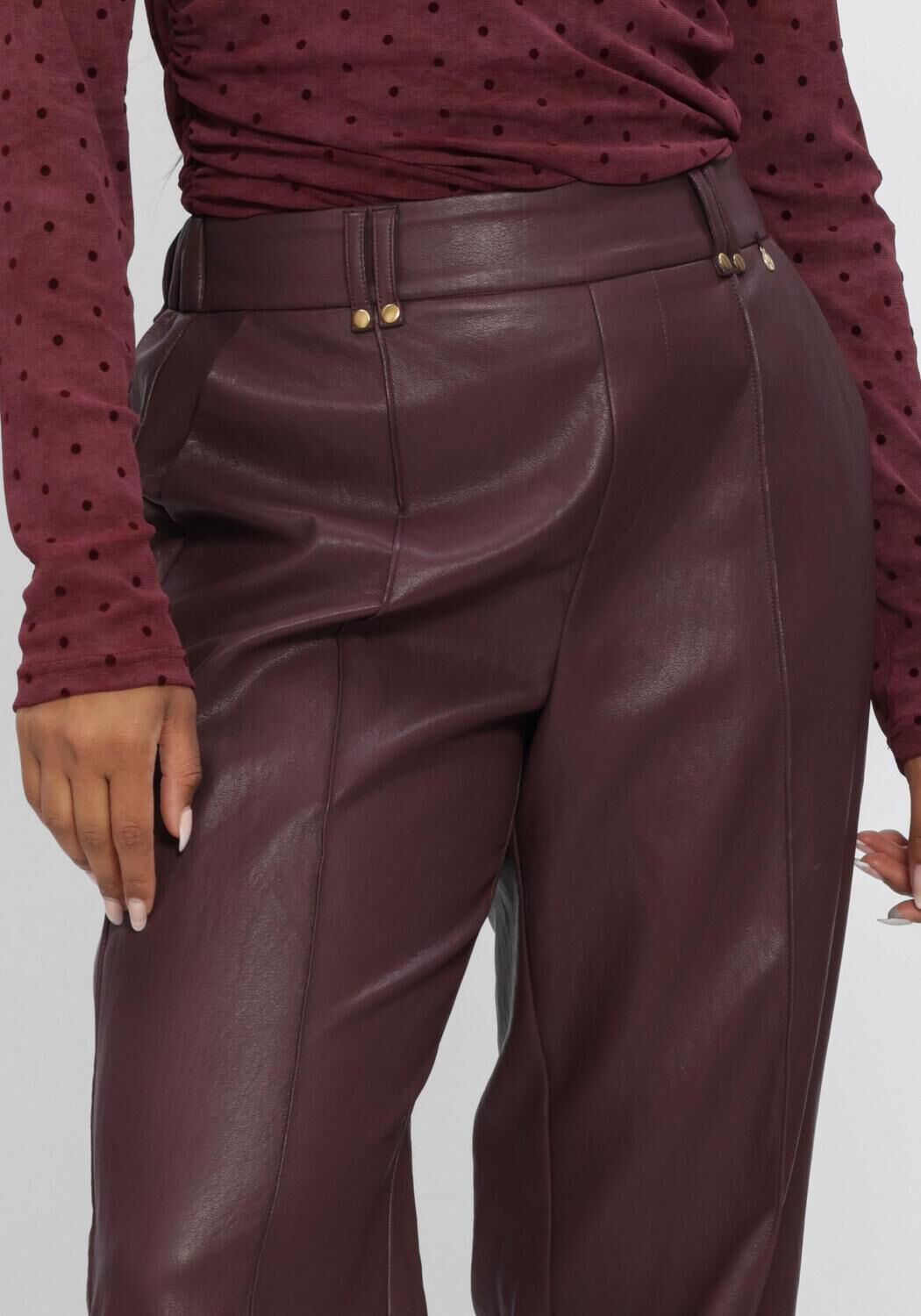 Rode NUKUS Broeken/jumpsuits JILL PANTS PU - large